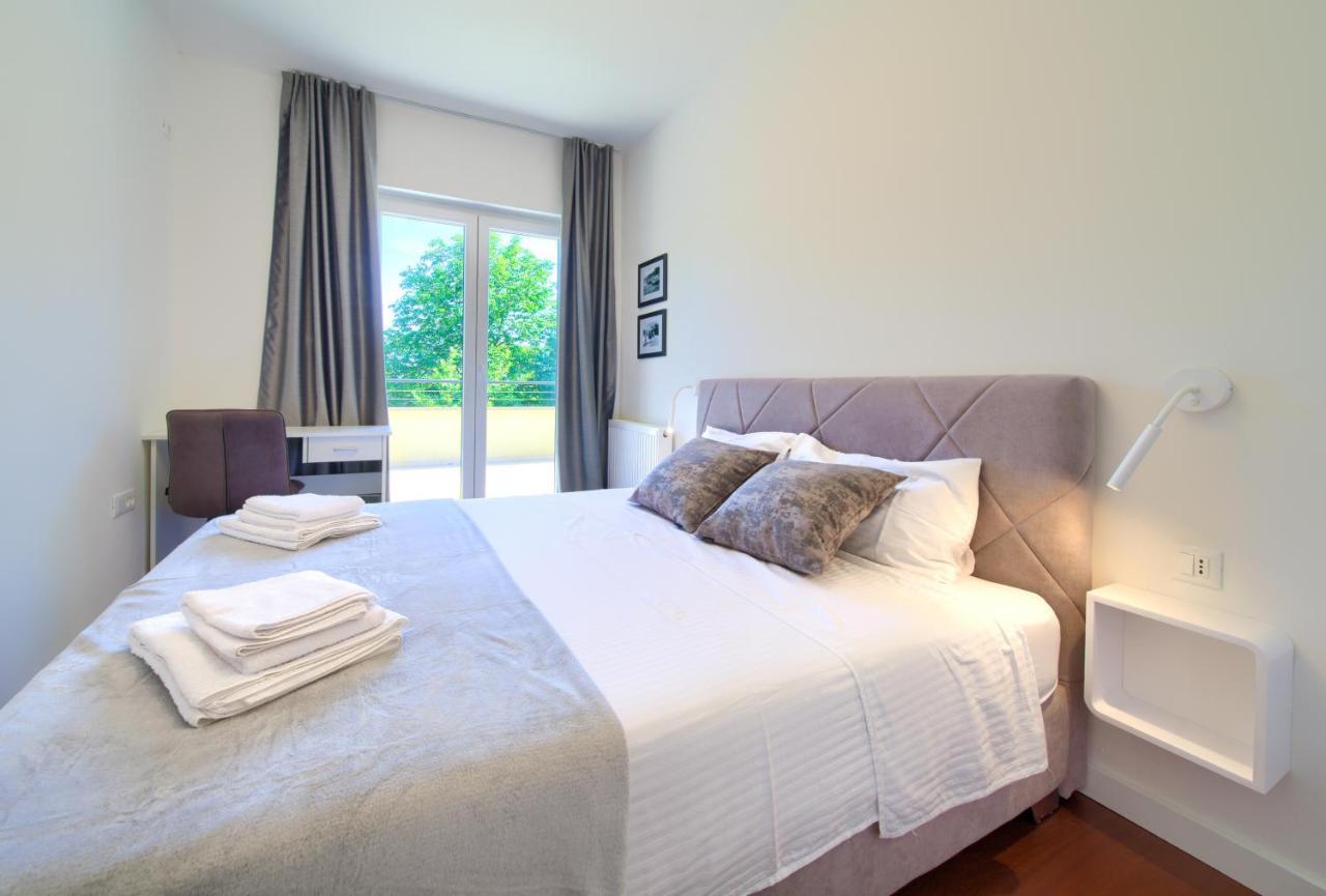 Tramonto Apartment คิร์ก ภายนอก รูปภาพ